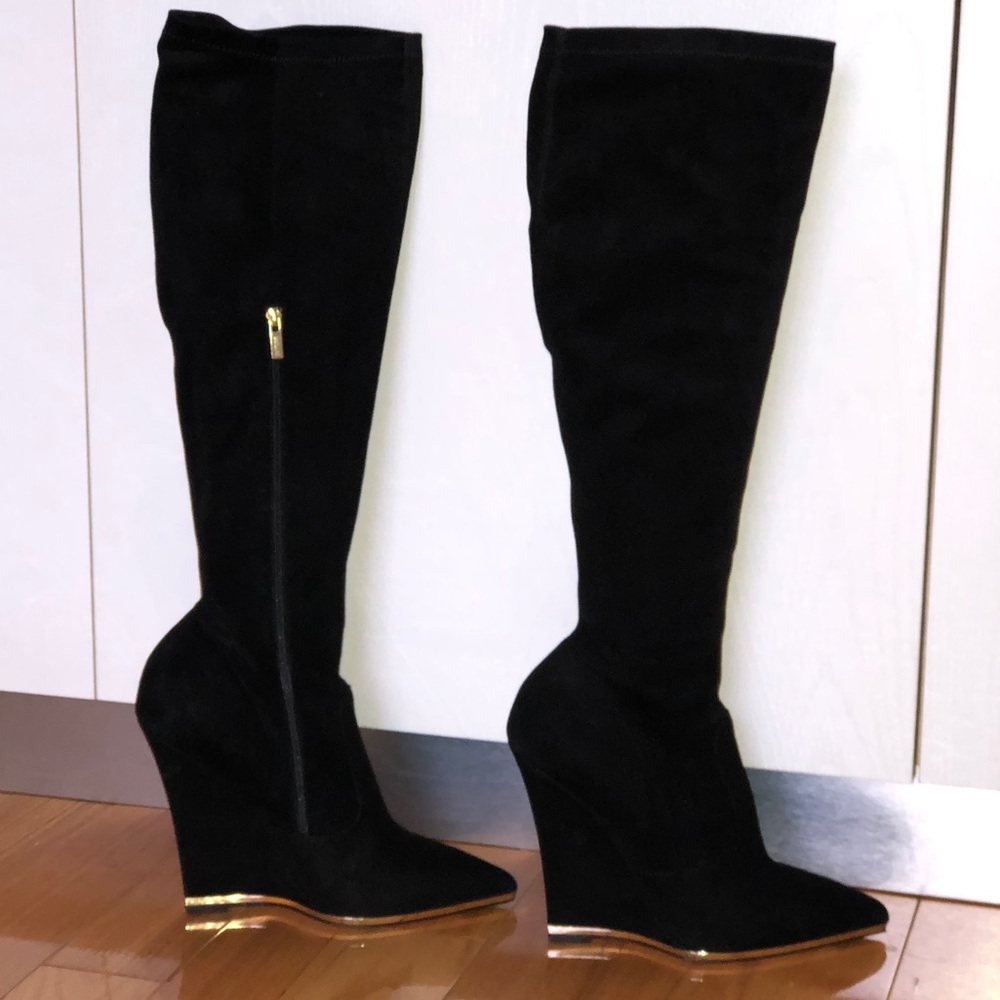 Black LeSilla Suede Wedge Boots.
